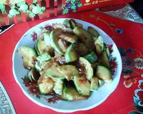 鱼吃角瓜吗,揭秘水族与蔬果的奇妙关系