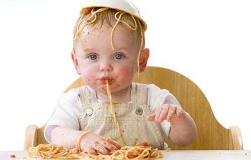 孩子吃瓜开始吐,孩子成长中的趣味与挑战