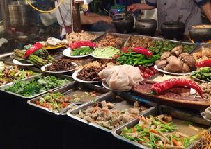 鼓楼夜市吃瓜,尽享夏日消暑盛宴